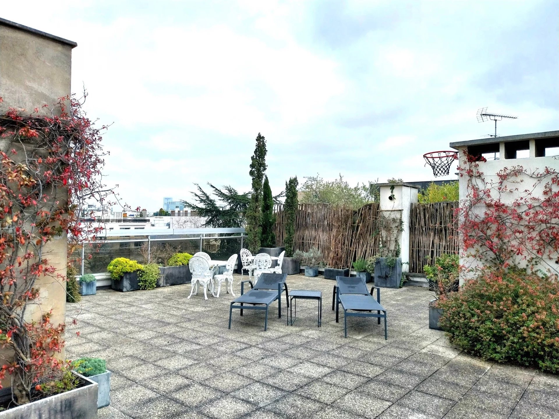 Magnifique appartement avec rooftop et terrasse