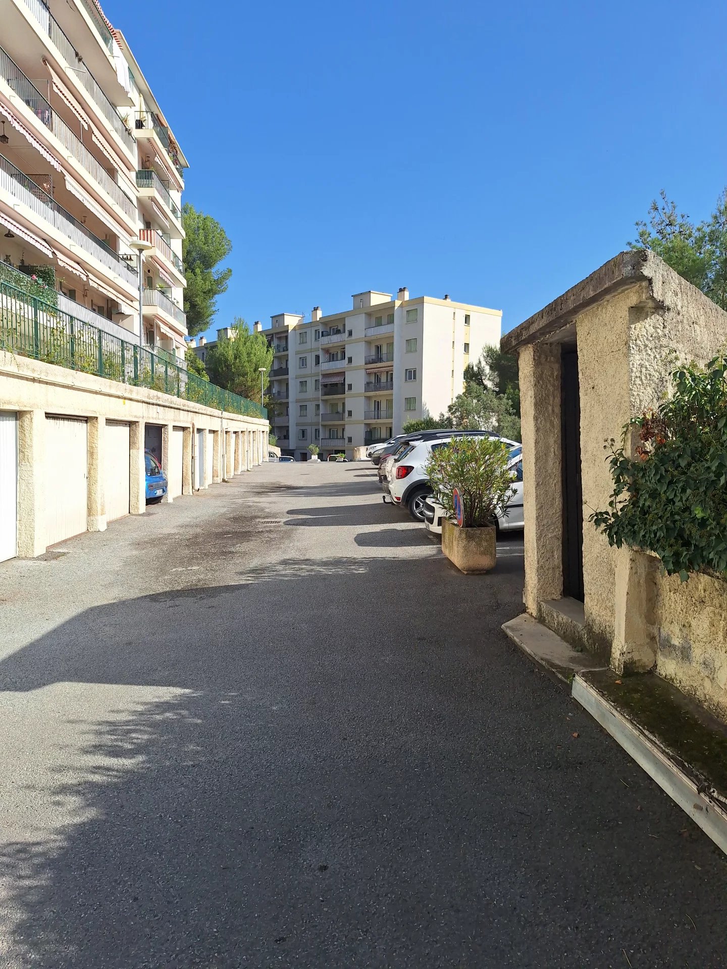 Appartement 3 pièces en hauteur vue mer