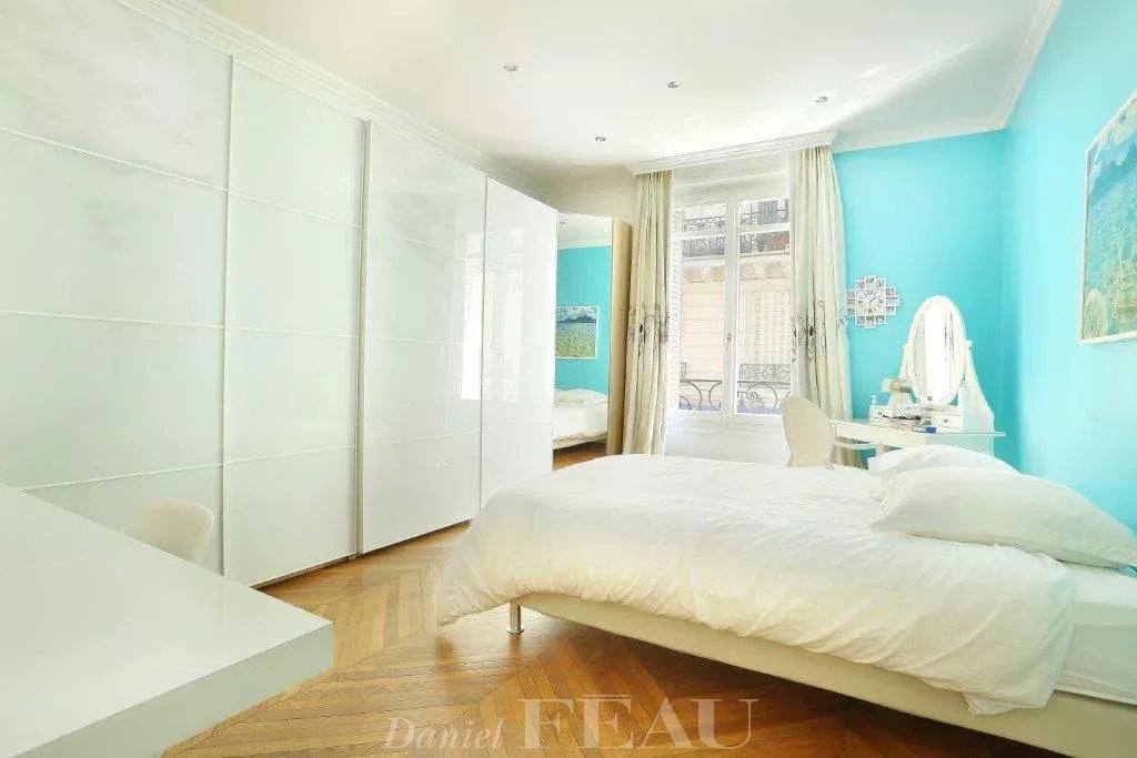 Rental Apartment Paris 16th