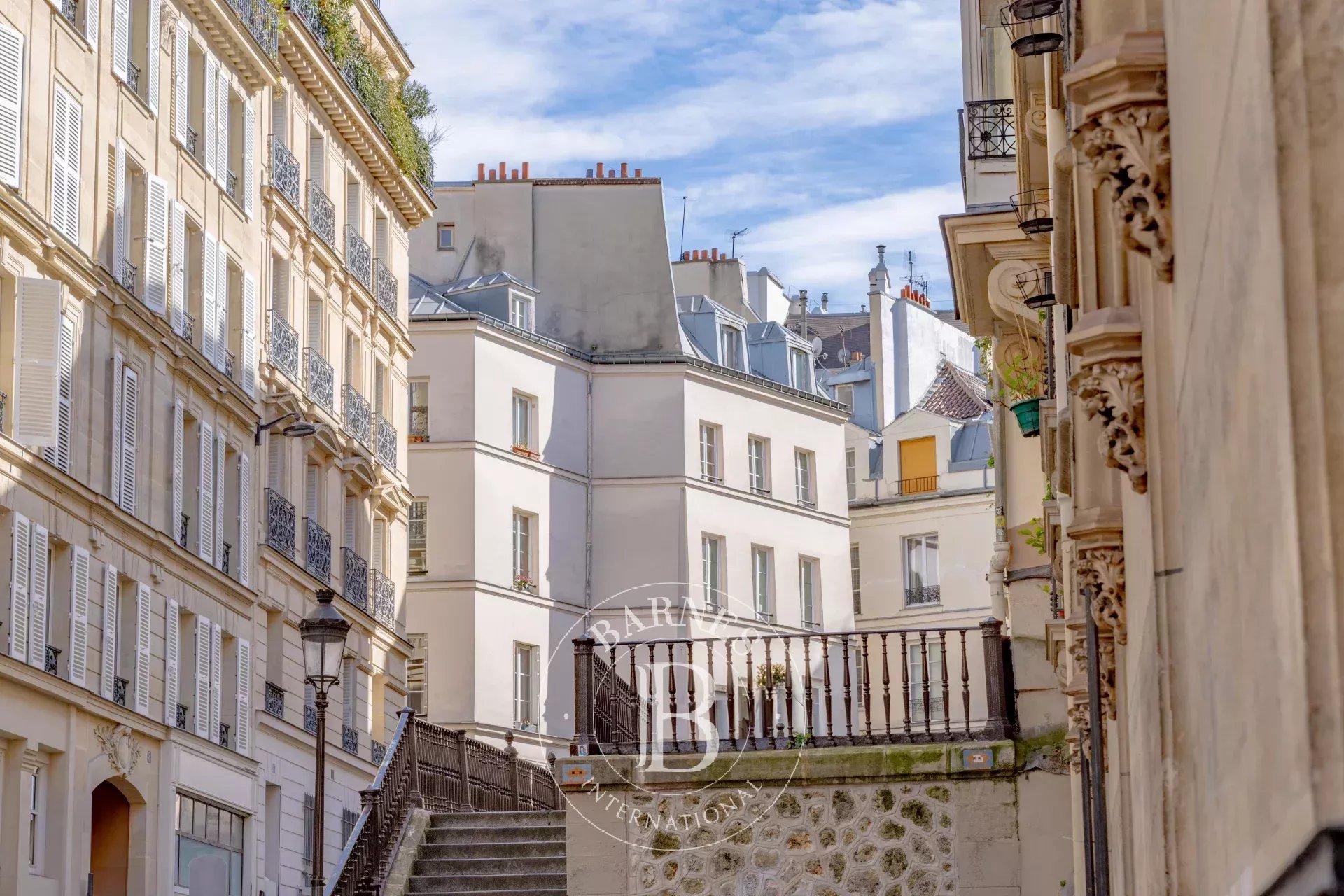 Daire Paris 5ème - picture 9