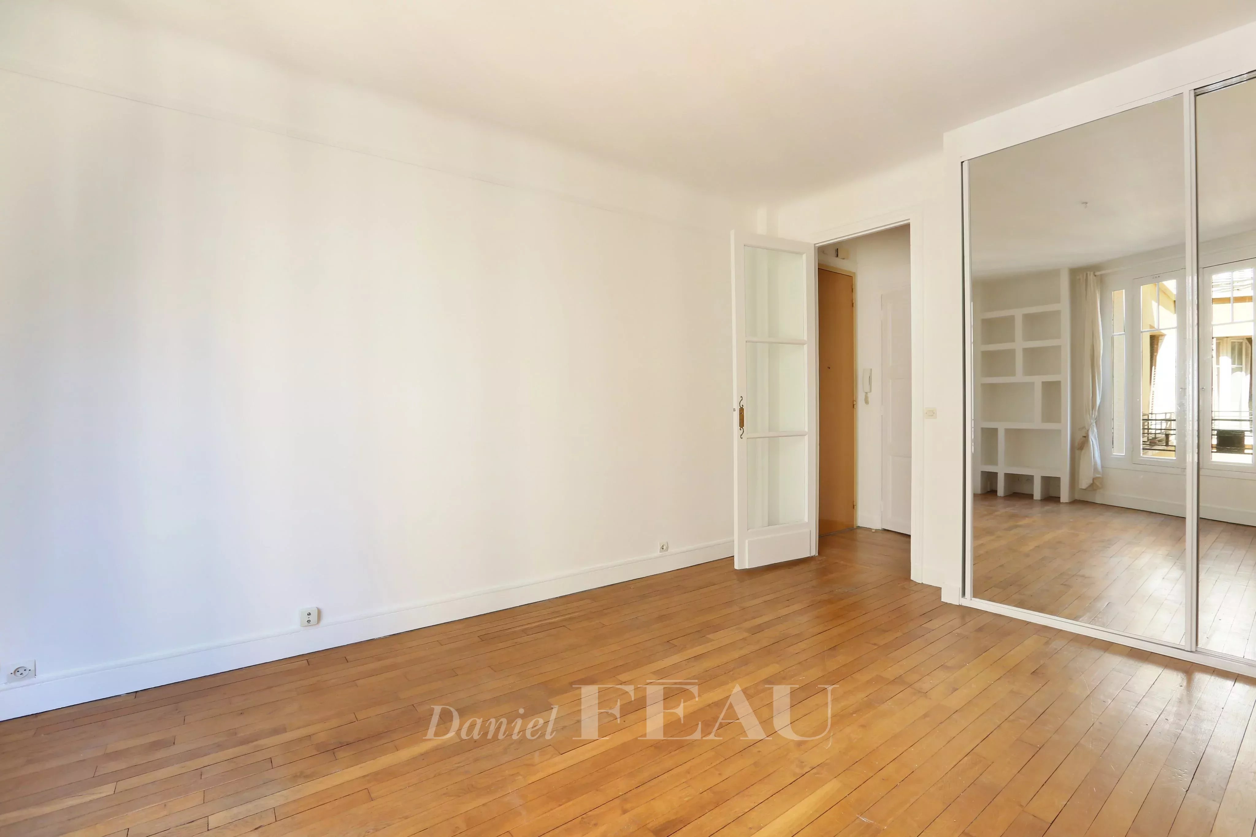 Rental Studio Paris 16th