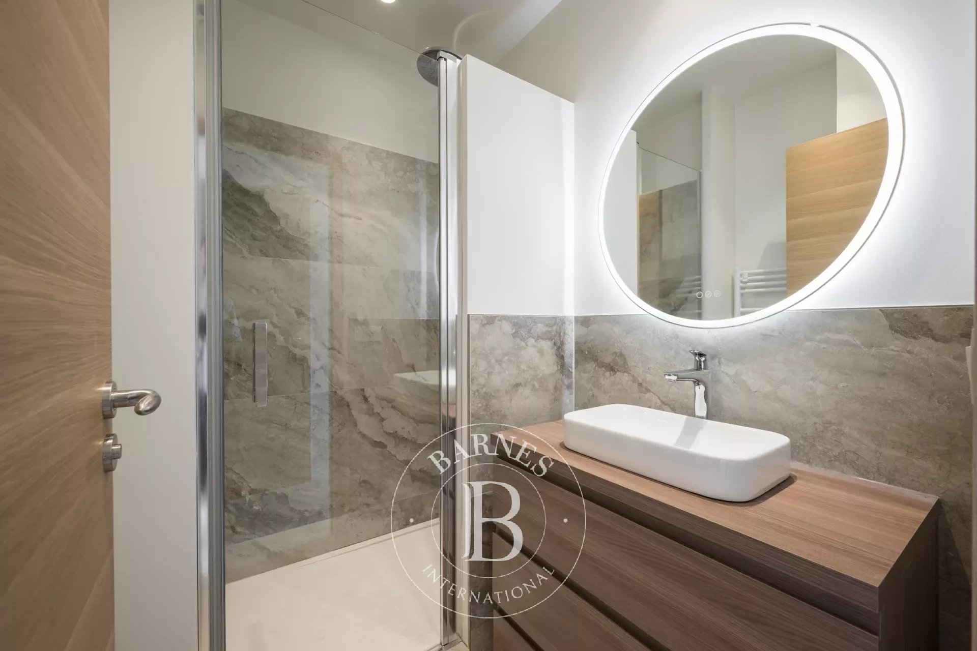 Daire Nice - picture 8