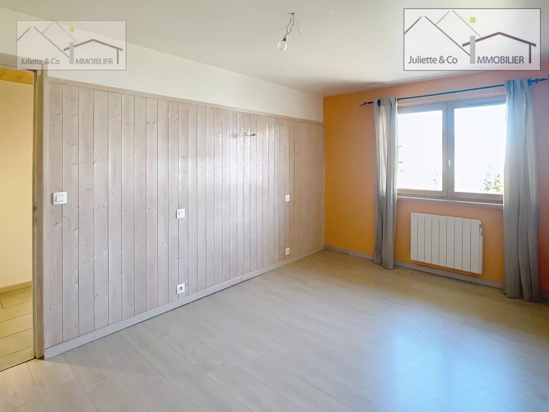 Photo of Three-bedroom apartment in Cordon