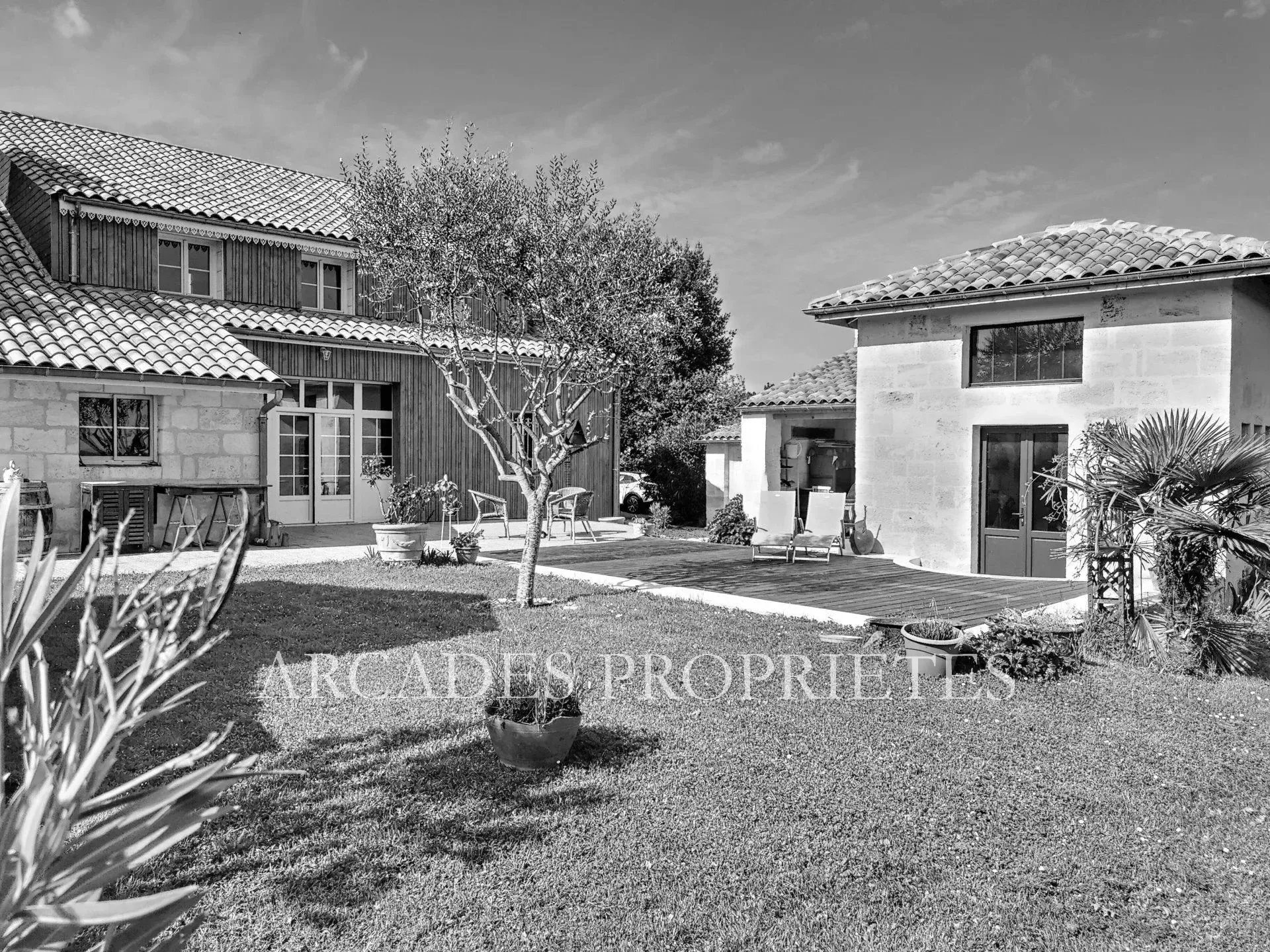 Agence immobilière de Arcades Propriétés