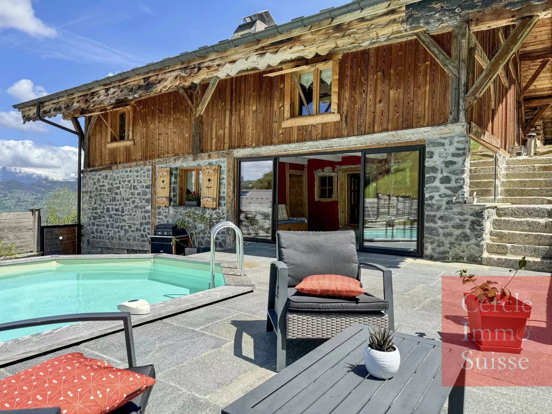 Sale Farm Nancy-sur-Cluses