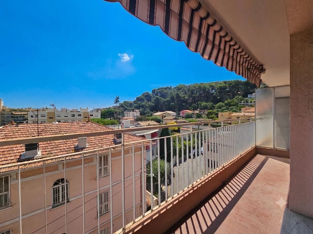 Appartement 3 pièces 73 m² · à Saint-Laurent-du-Var · 73 m² · 310 000 €
