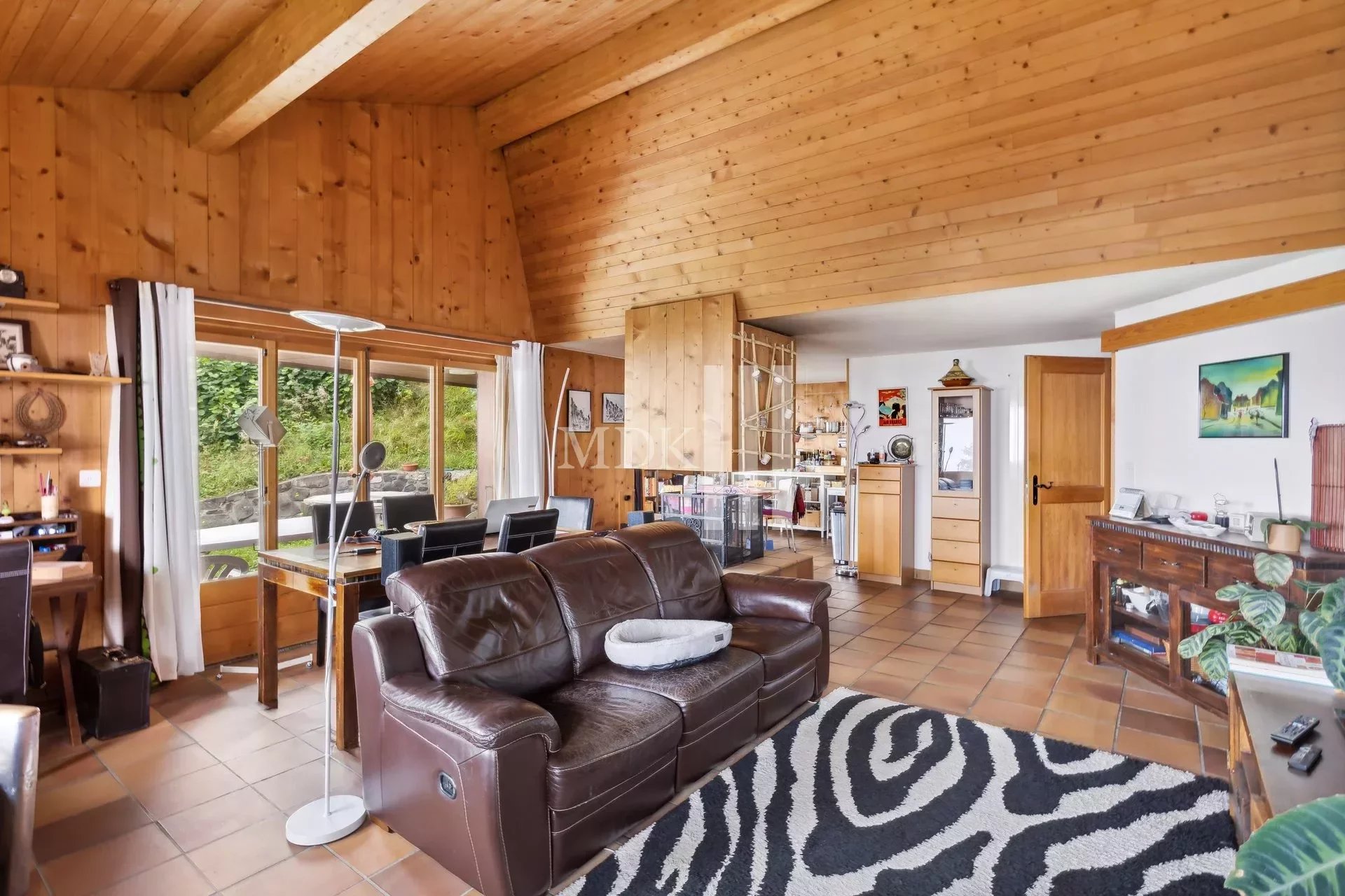 Magnificent detached chalet with views of the Dents-du-Midi mountains