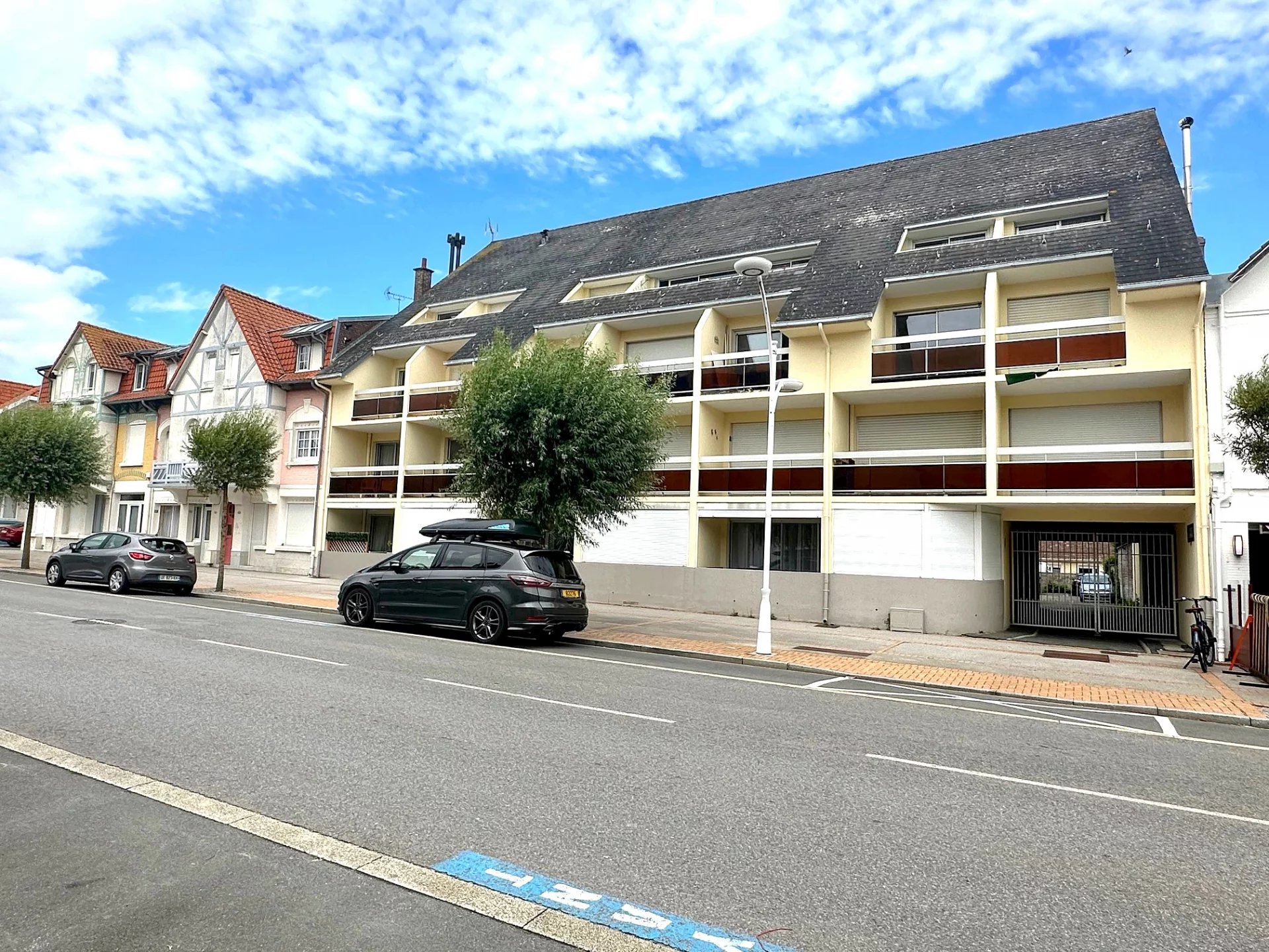 Agence immobilière de 