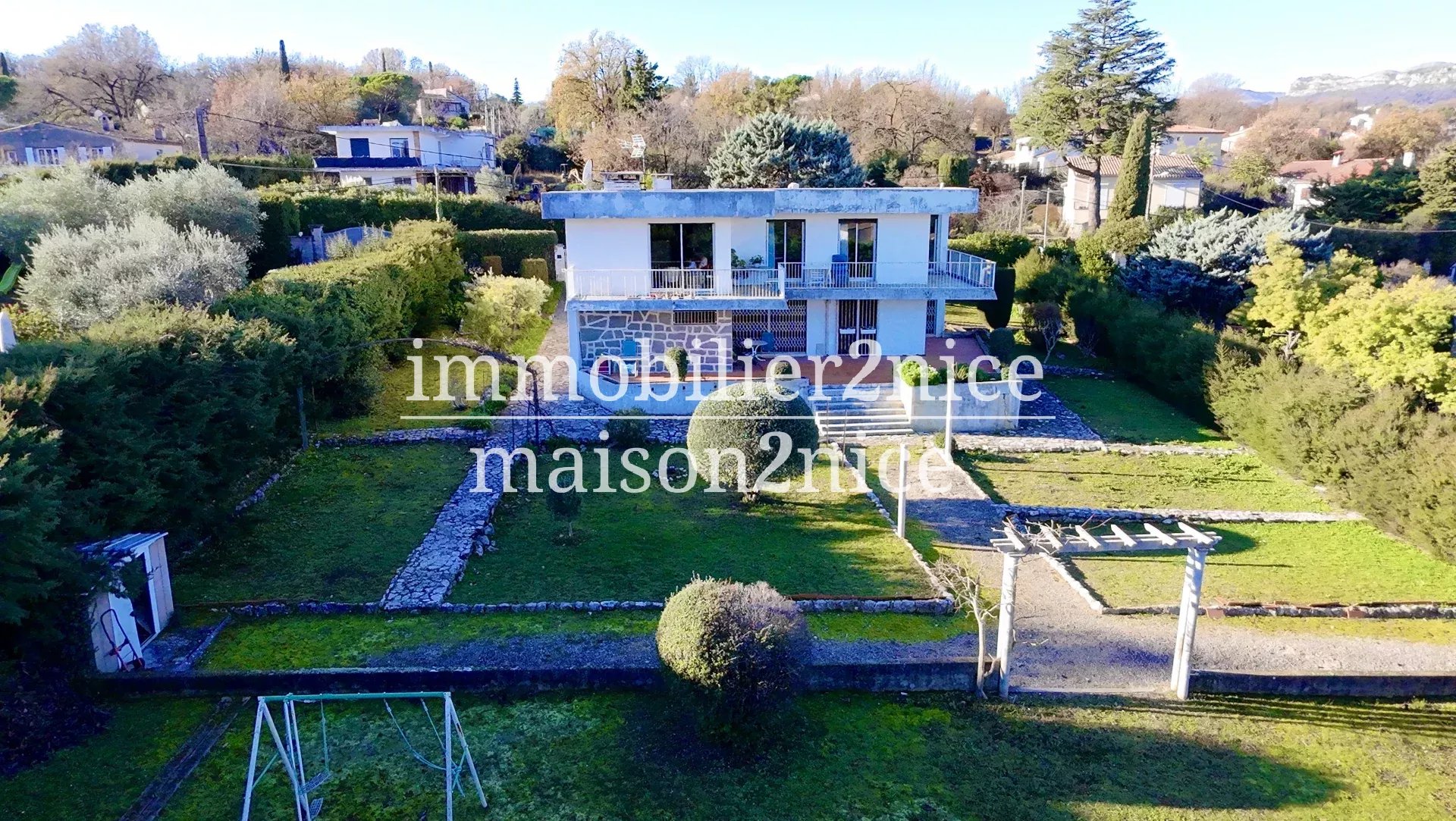 Agence immobilière de 