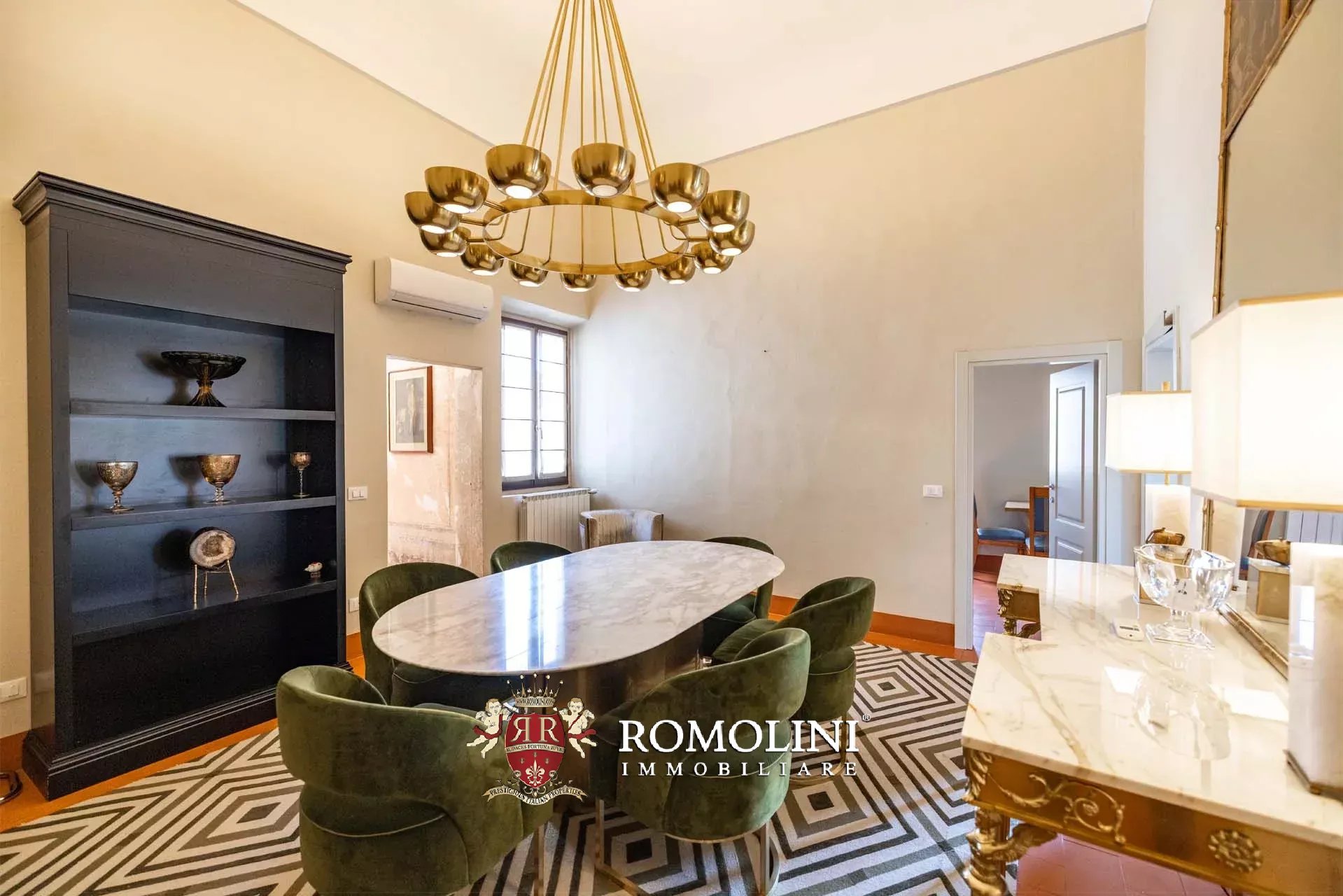 3 Bedroom Apartment/Flat's Image 4