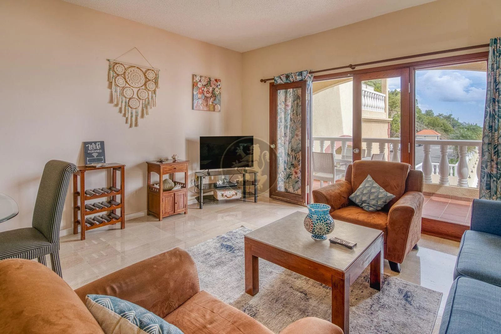 Agence immobilière de Lion Crest Realty
