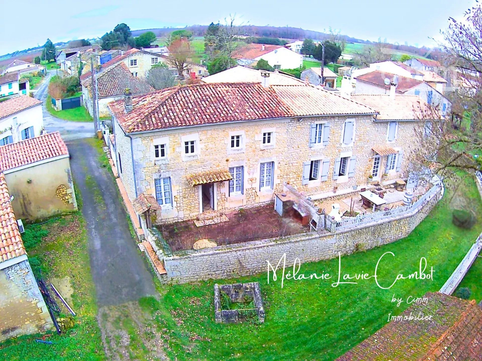 Agence immobilière de 