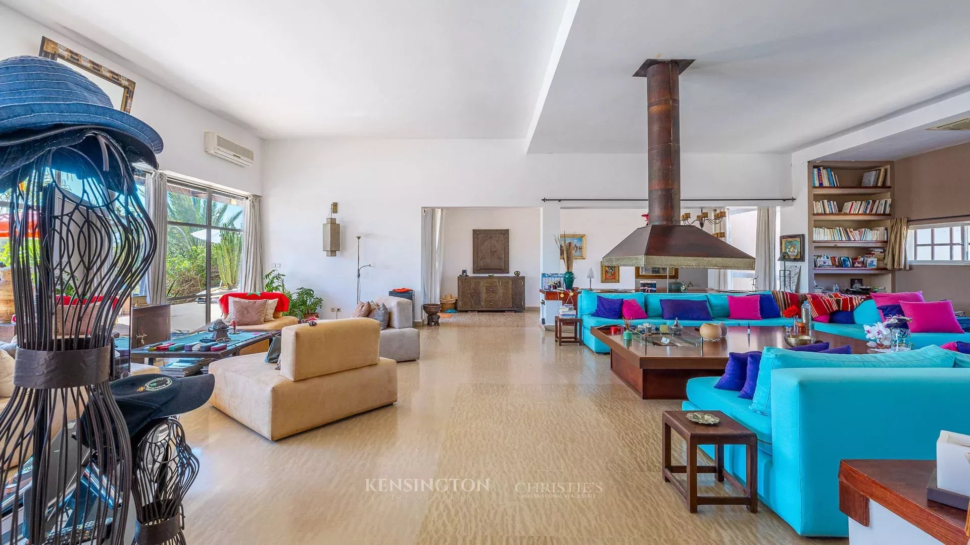 5 Bedroom Villa/Townhouse's Image 27