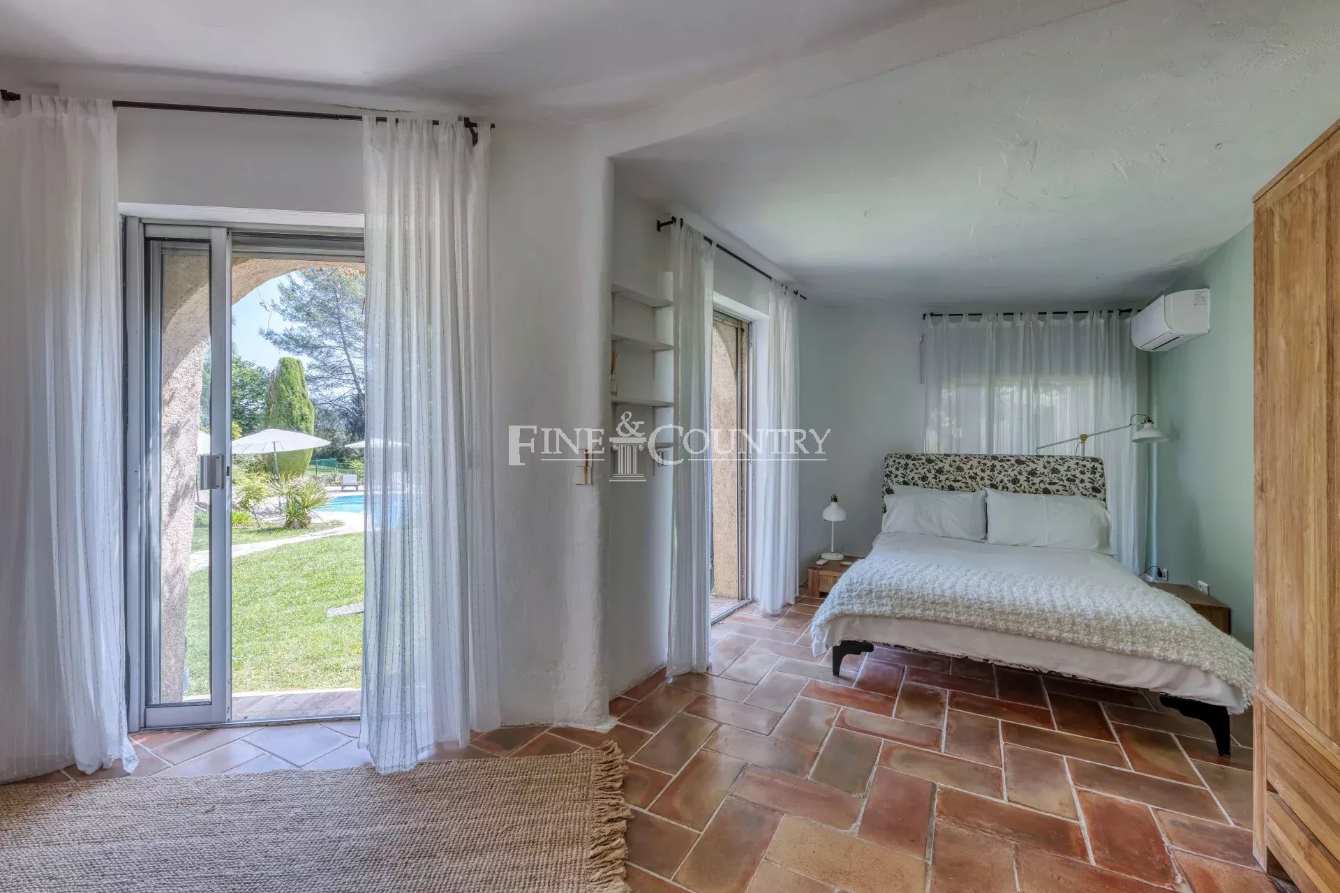 Photo of Villa for sale in Chateauneuf close to Valbonne village