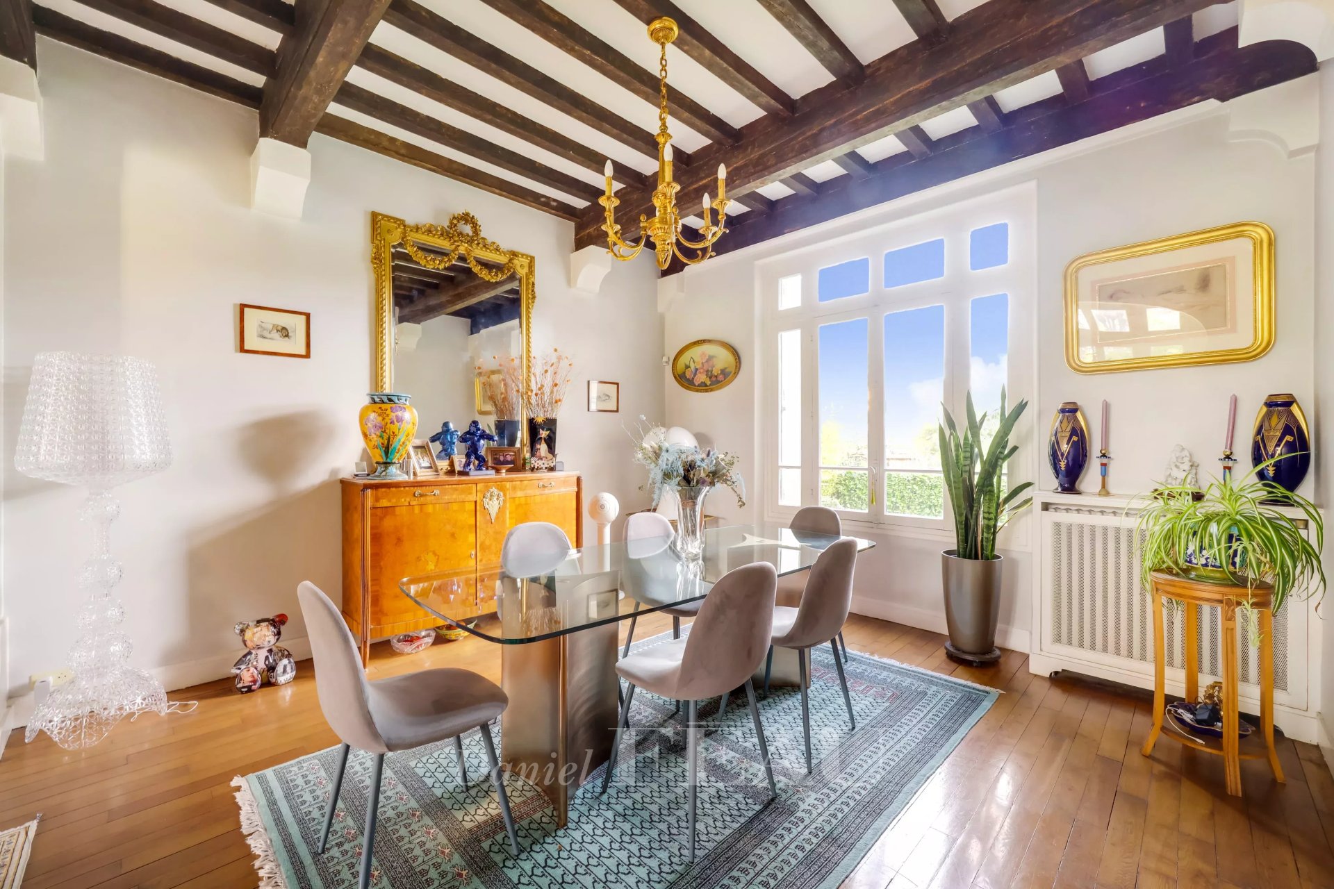 6 Bedroom Villa/Townhouse's Image 18