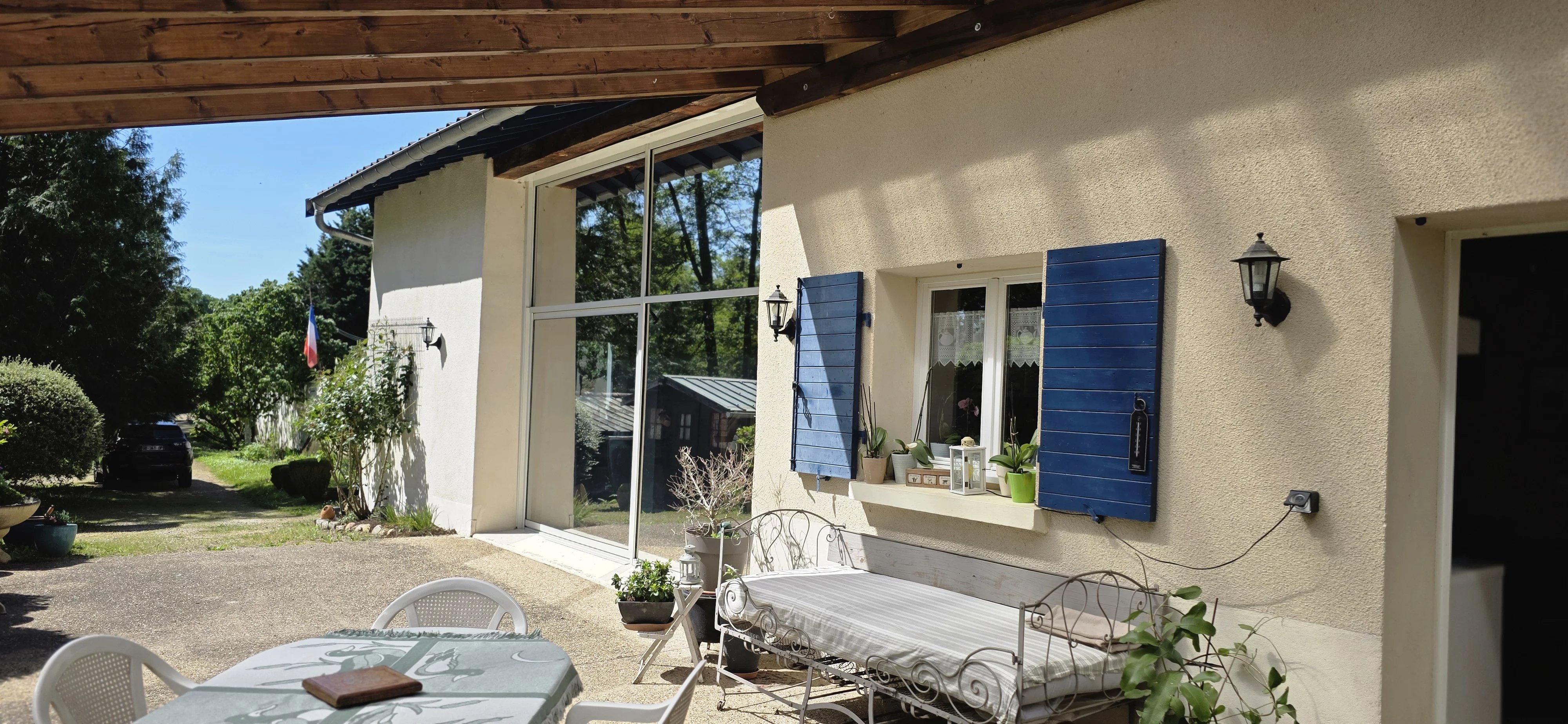 Un Havre de paix entre eau et nature : Longère  de 125 m2 habitables sur 8 600 m² de terrain entièrement clôtu — photo 3
