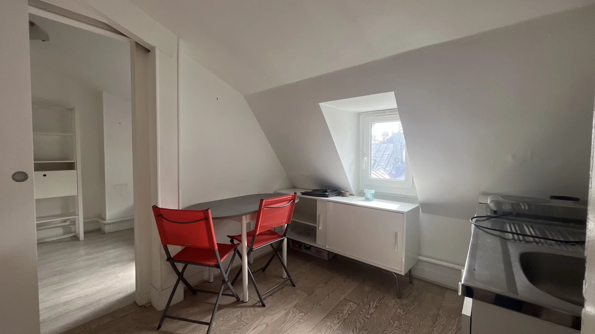 Agence immobilière de Un Appartement À Paris