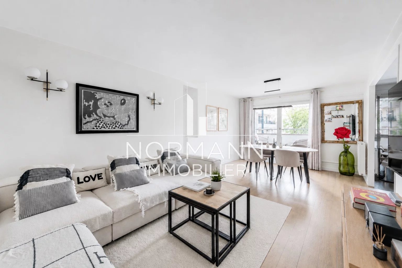 Agence immobilière de 