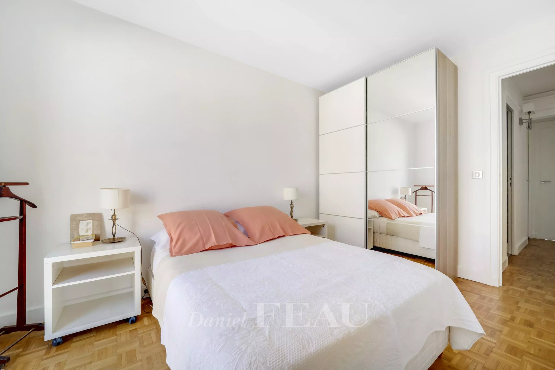 2 Bedroom Apartment/Flat's Image 5