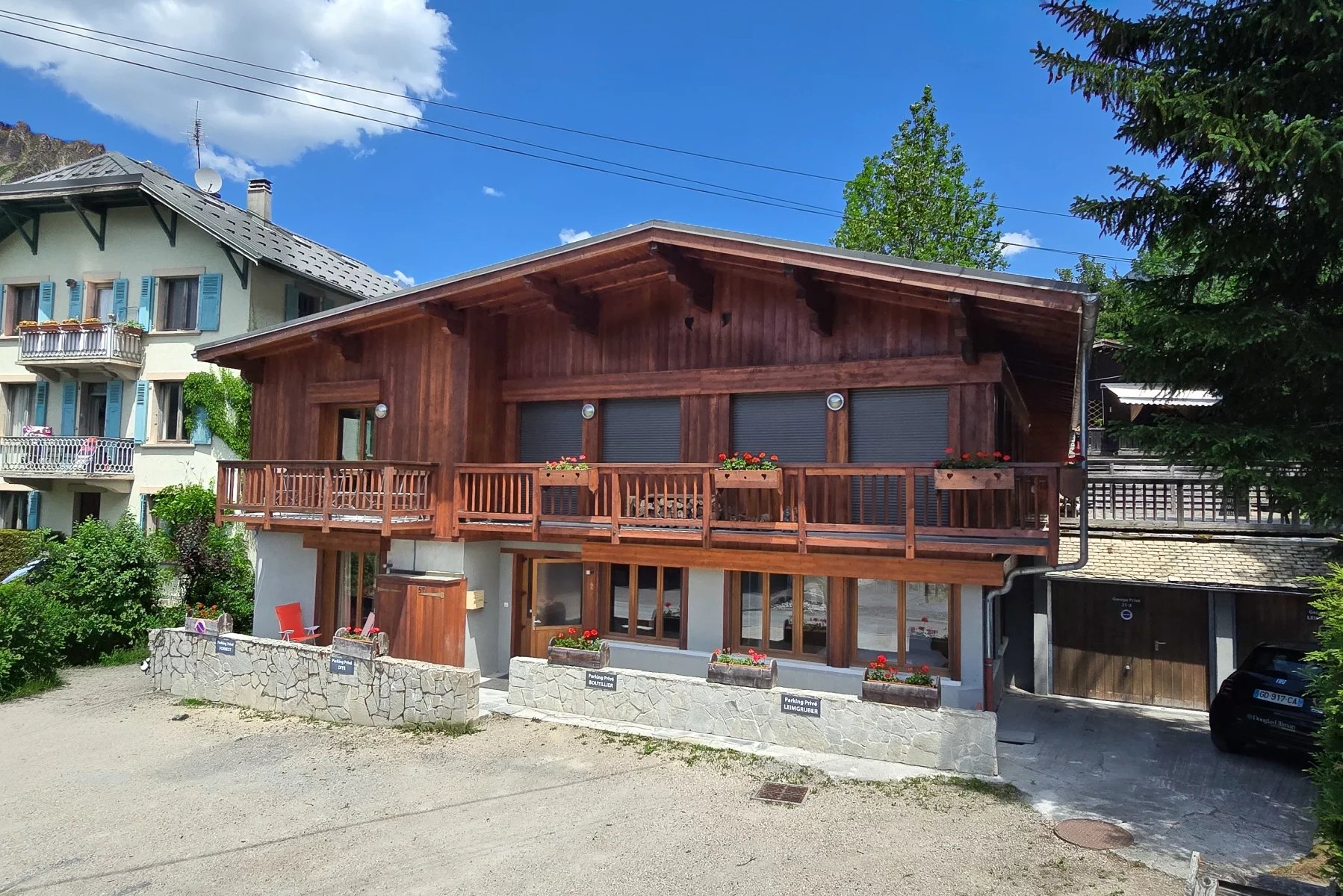 Photo of CHAMONIX - 2-Bedroom apartment near central Chamonix