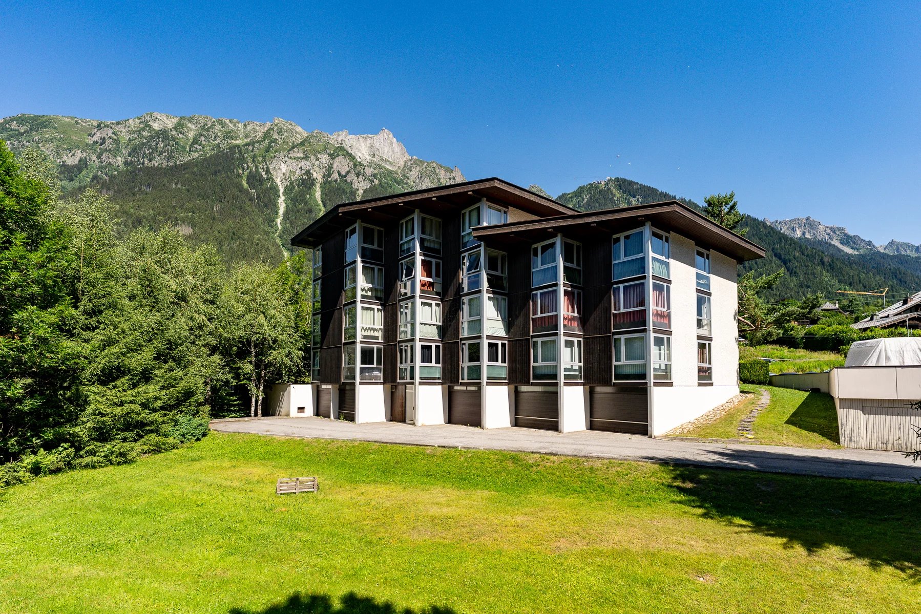 Photo of CHAMONIX - A large bright 2-bedroom apartment