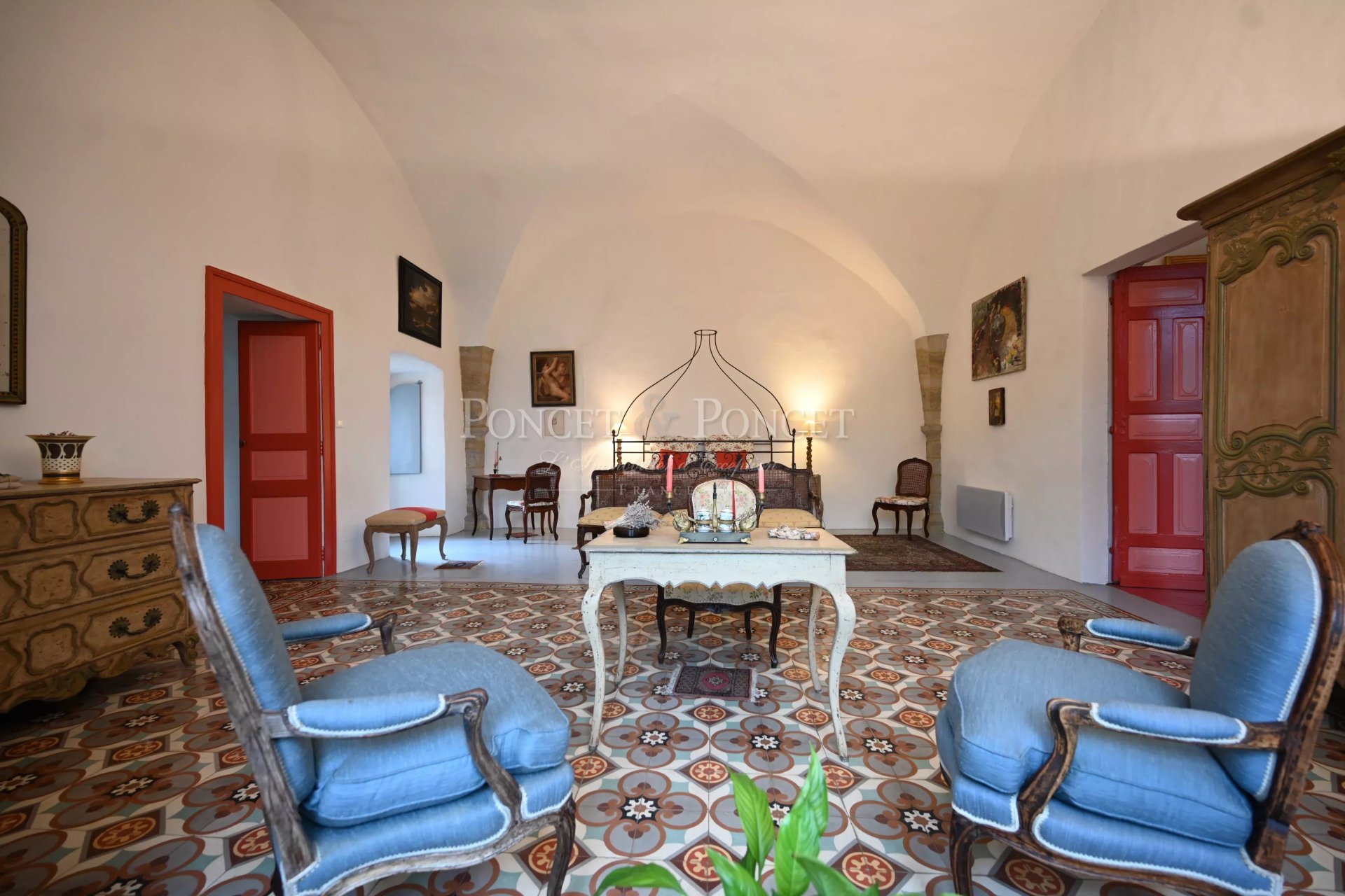 8 Bedroom Chateau's Image 13
