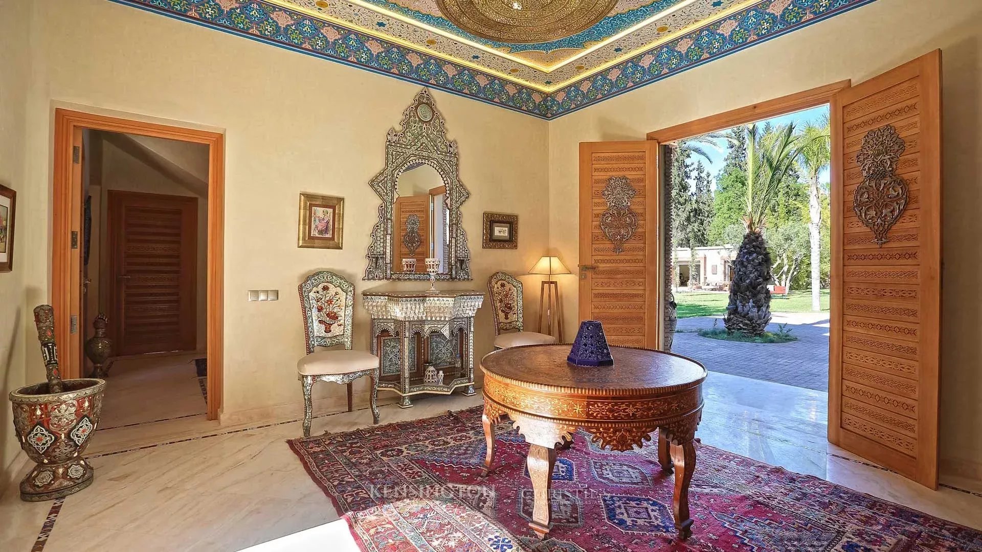 10 Bedroom Villa/Townhouse's Image 7