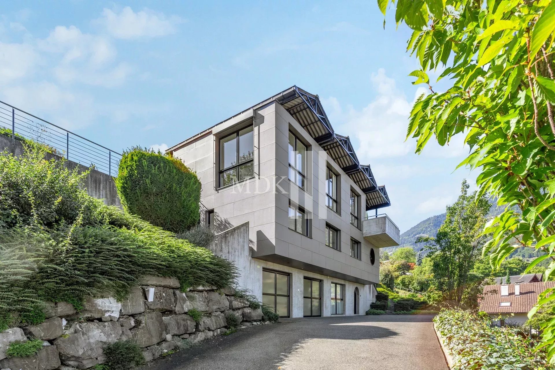 Magnifique villa avec vue dégagée sur la plaine