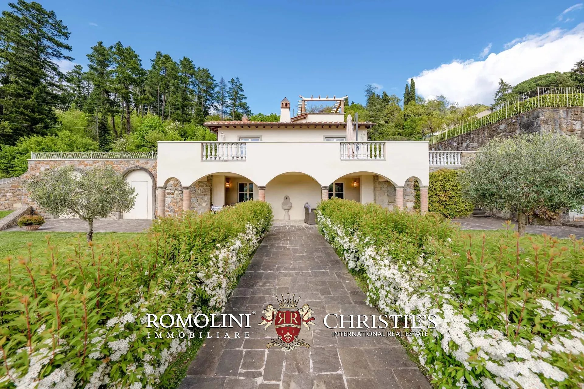 10 Bedroom Villa/Townhouse's Image 144