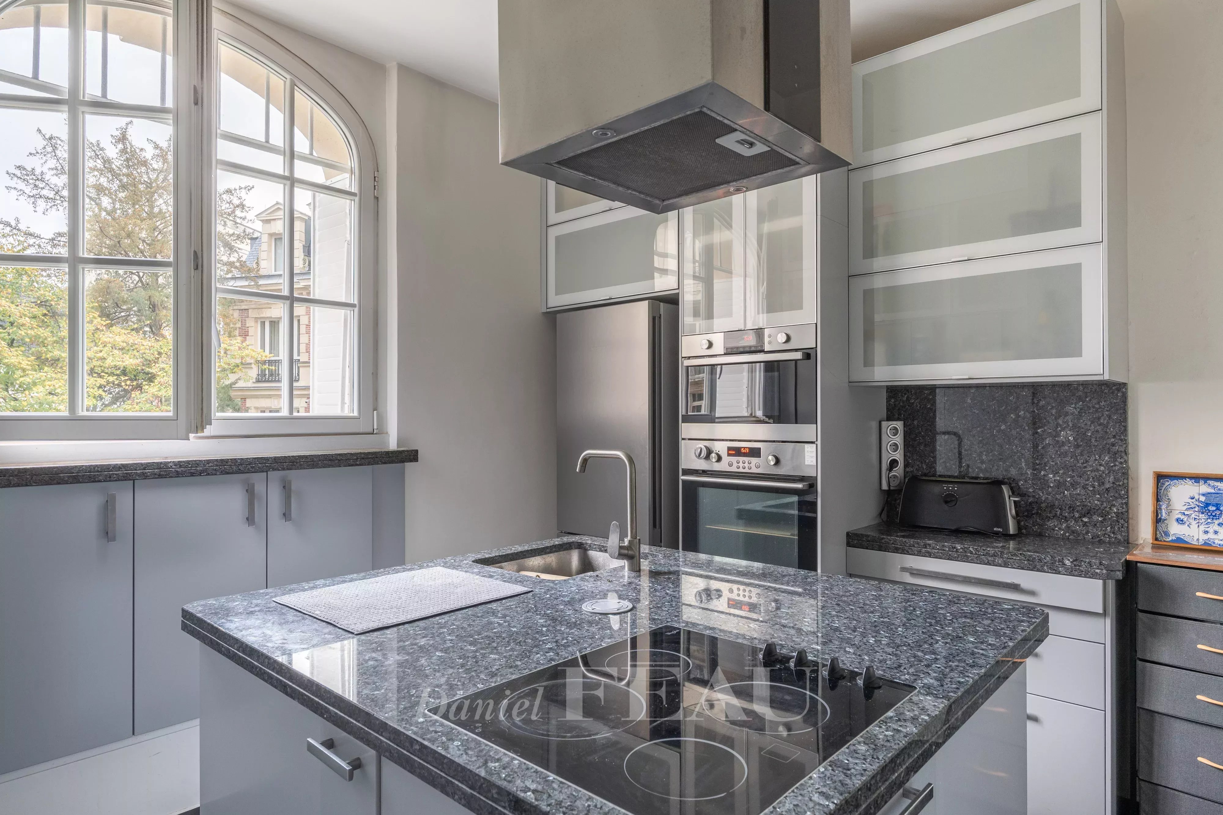 FEAU-FINAL Feau-Passy & La Muette-65 Av Georges Mandel