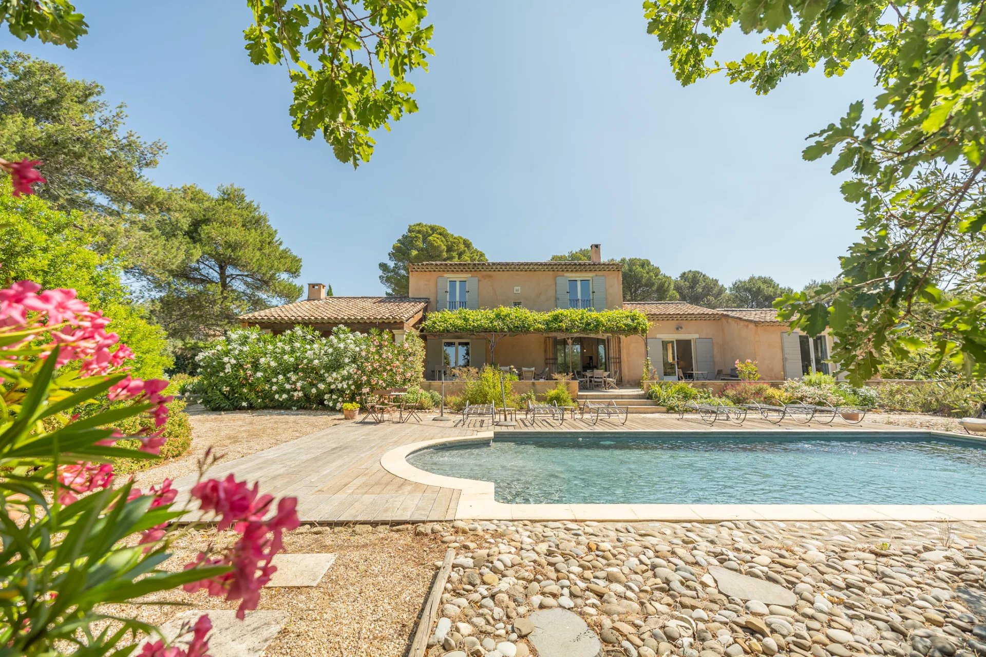 Sale House Puget