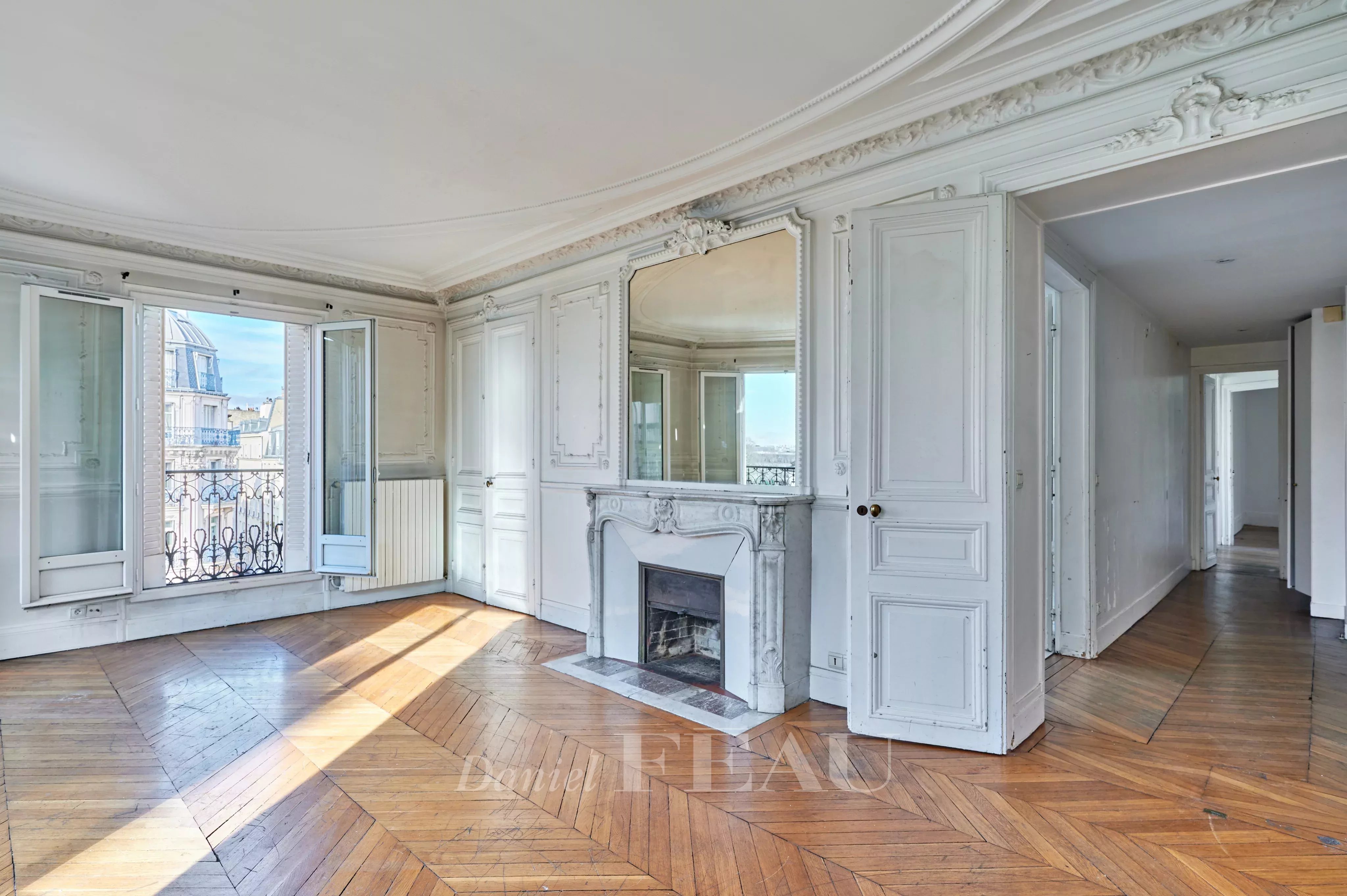 Sale Apartment Paris 6th