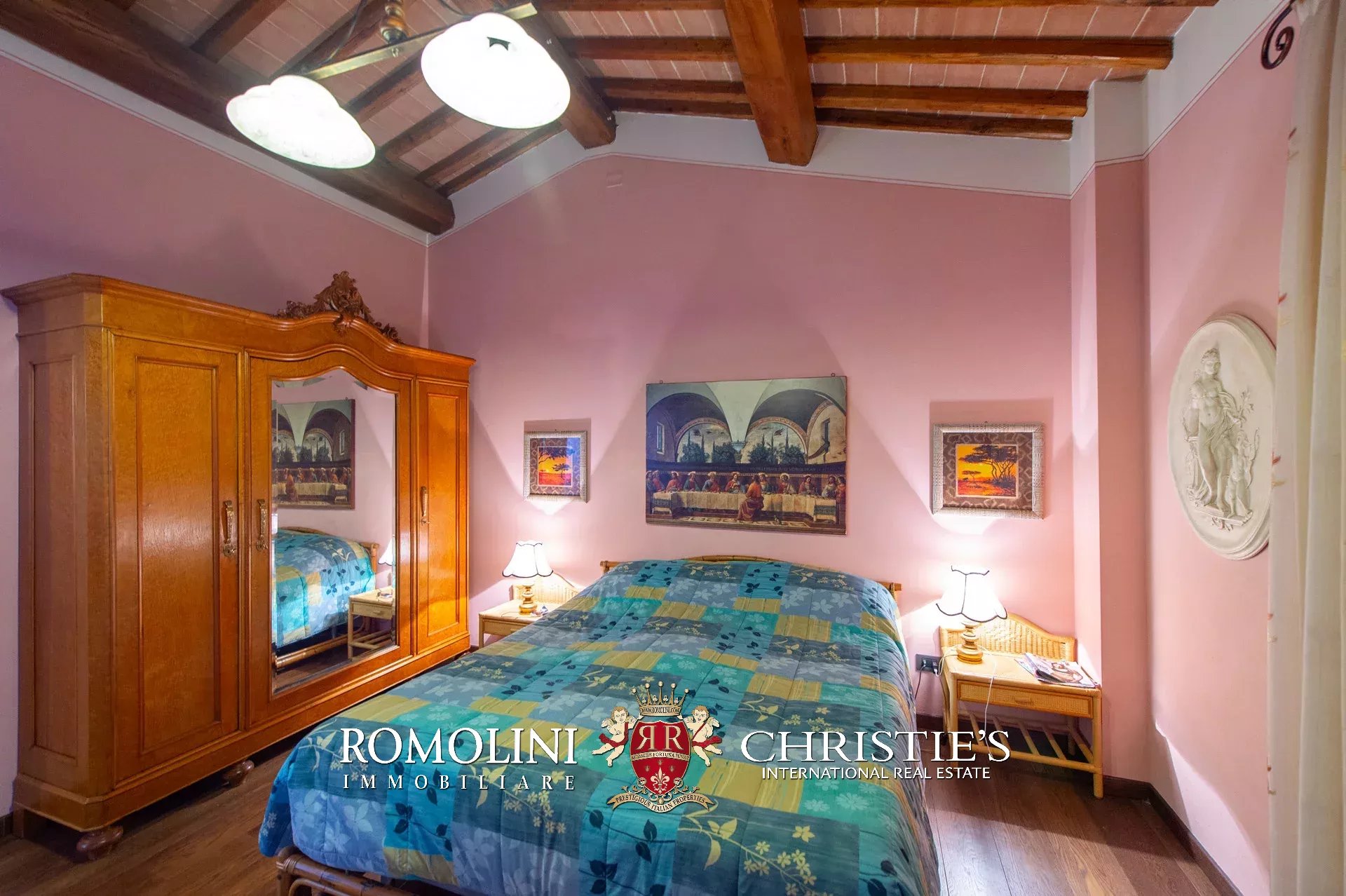 4 Bedroom Villa/Townhouse's Image 33
