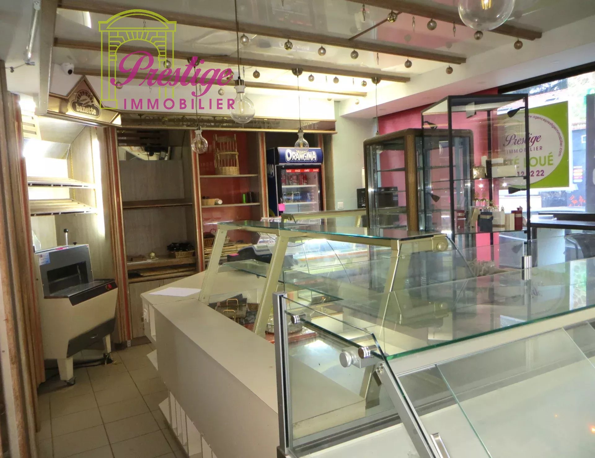 Location Local commercial Le Mesnil-le-Roi