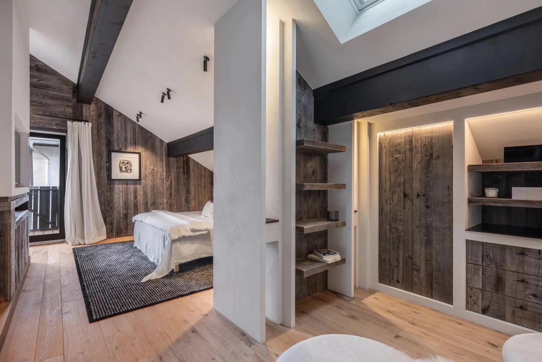 Photo of MEGÈVE - Luxury 5-bedroom chalet in the heart of Megeve