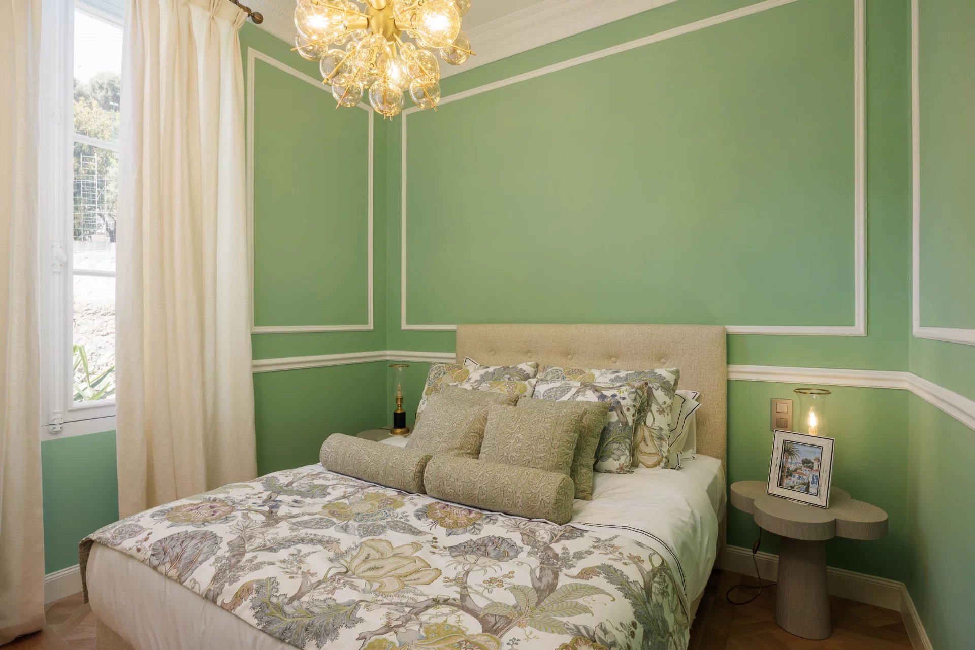 Elegant 7-Bedroom Residence in Beaulieu-sur-Mer