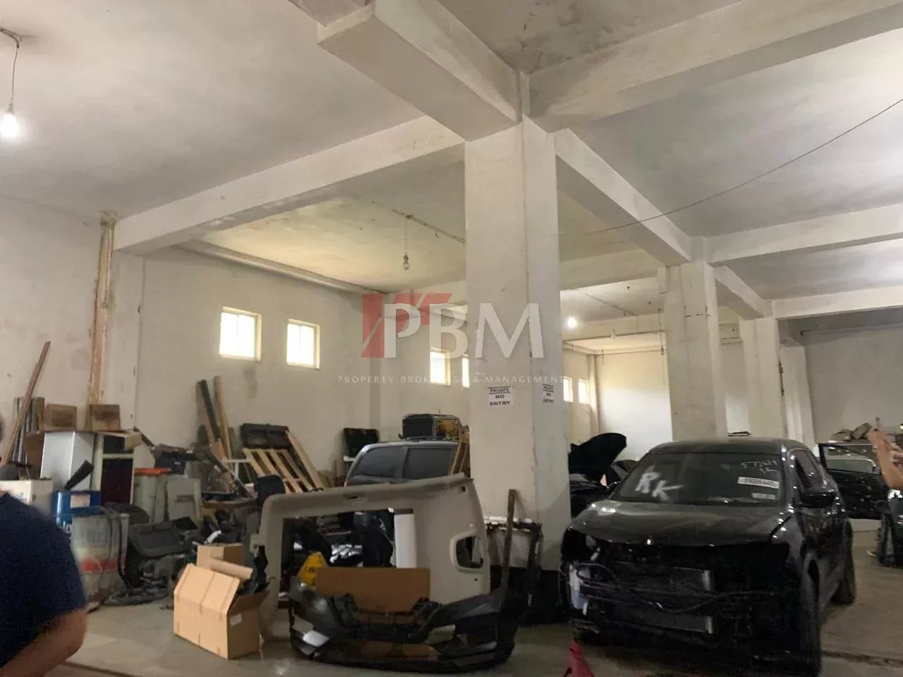 Rental Warehouse Amchit