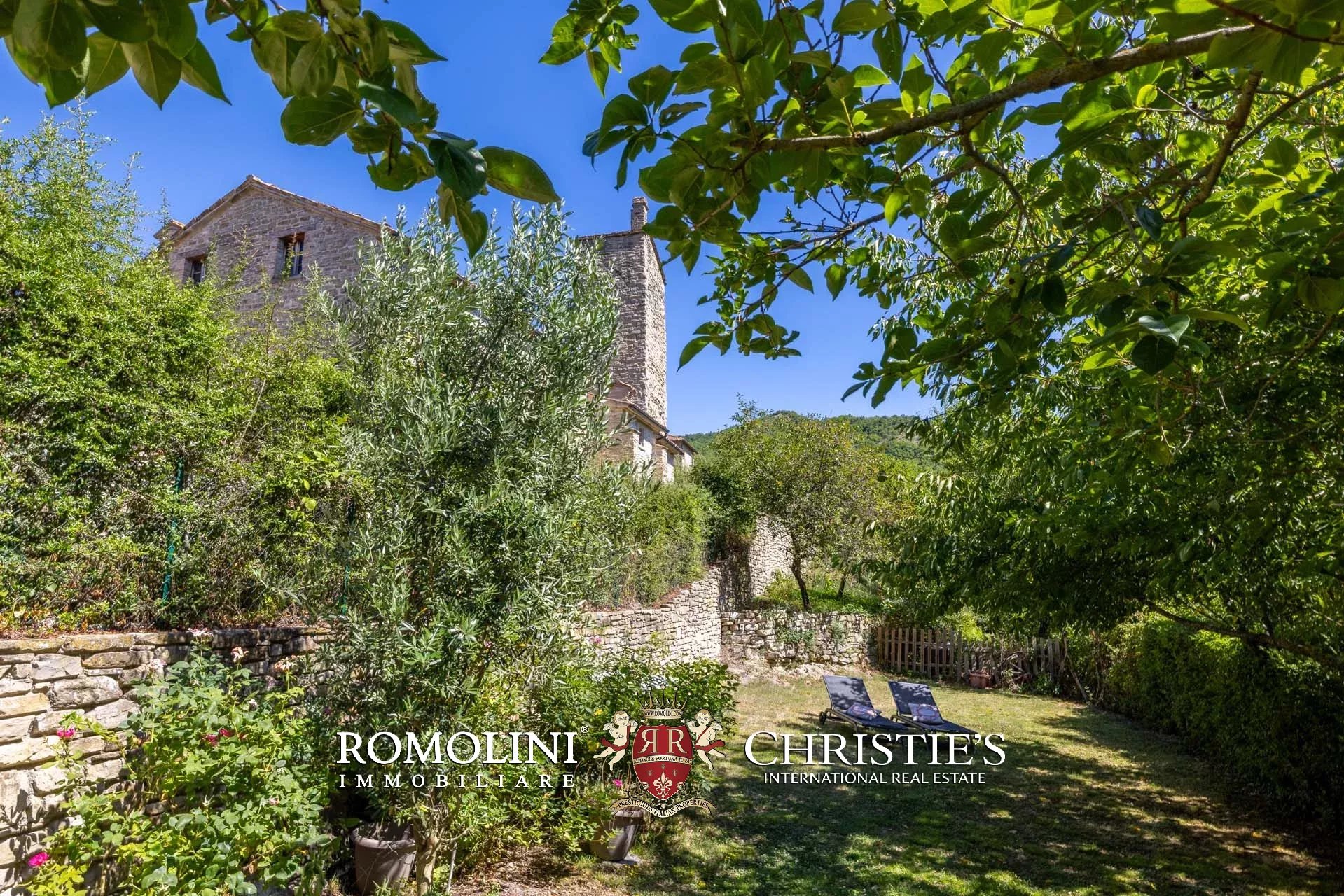 10 Bedroom Chateau's Image 88