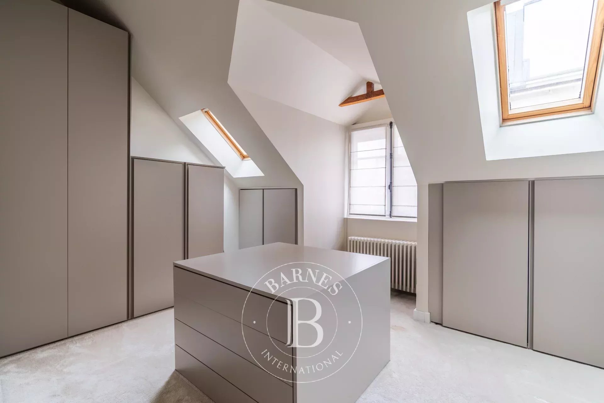 Neuilly - Perronet - Private lane - 4-bed private mansion - picture 32