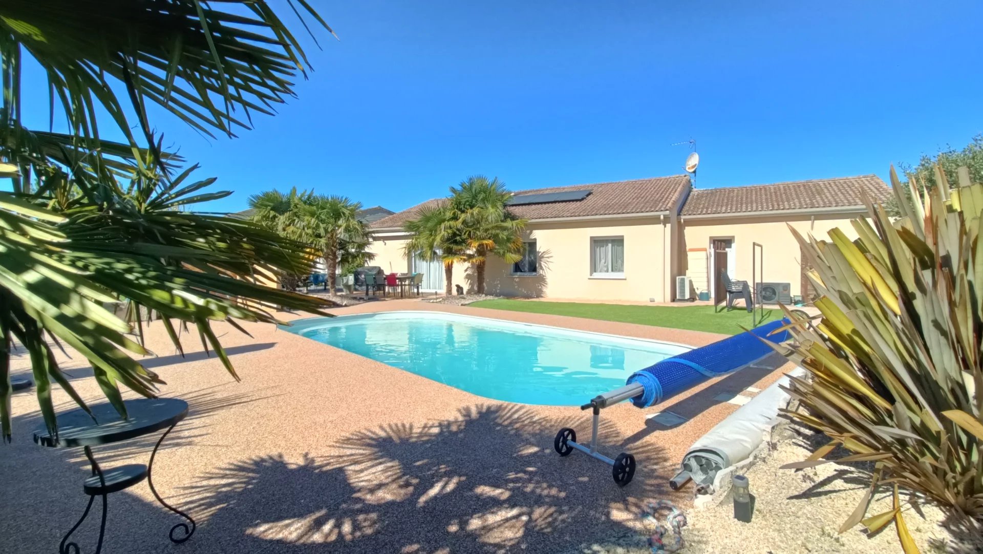 Agence immobilière de 