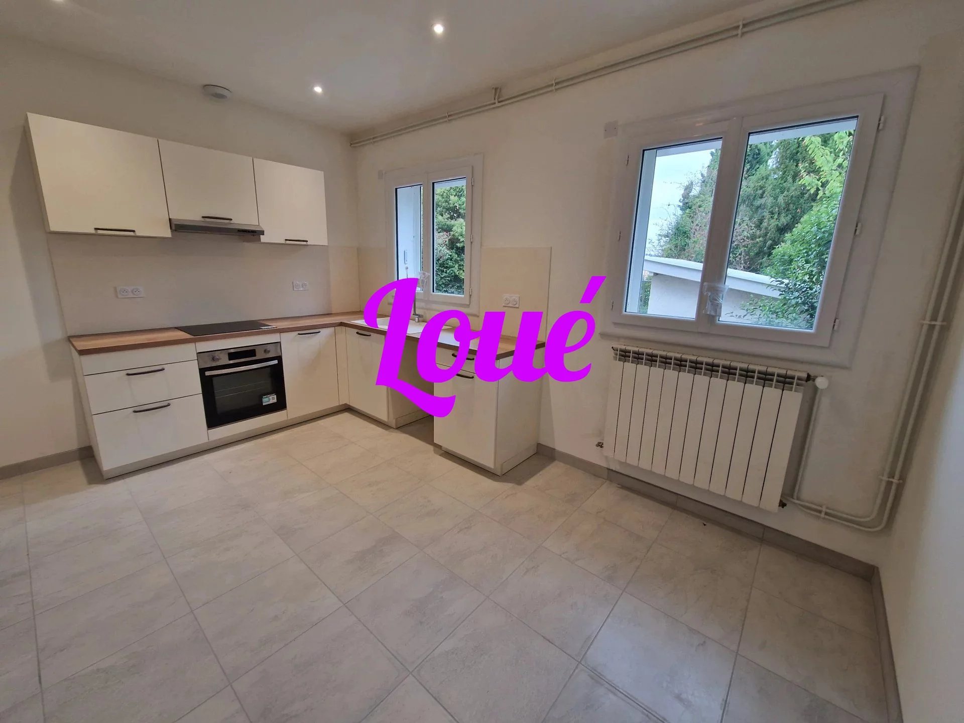 Agence immobilière de 