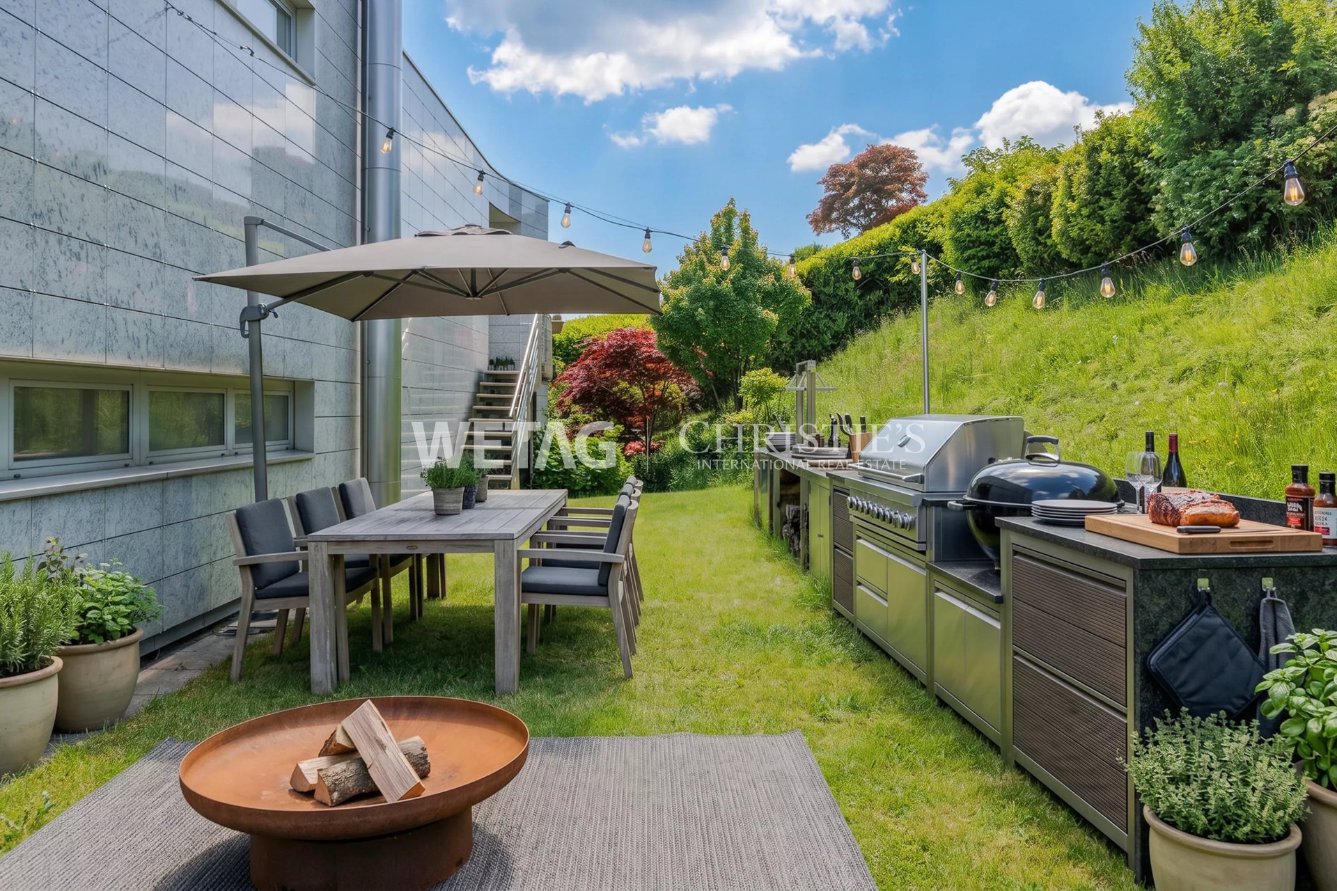 5 Bedroom Villa/Townhouse's Image 9