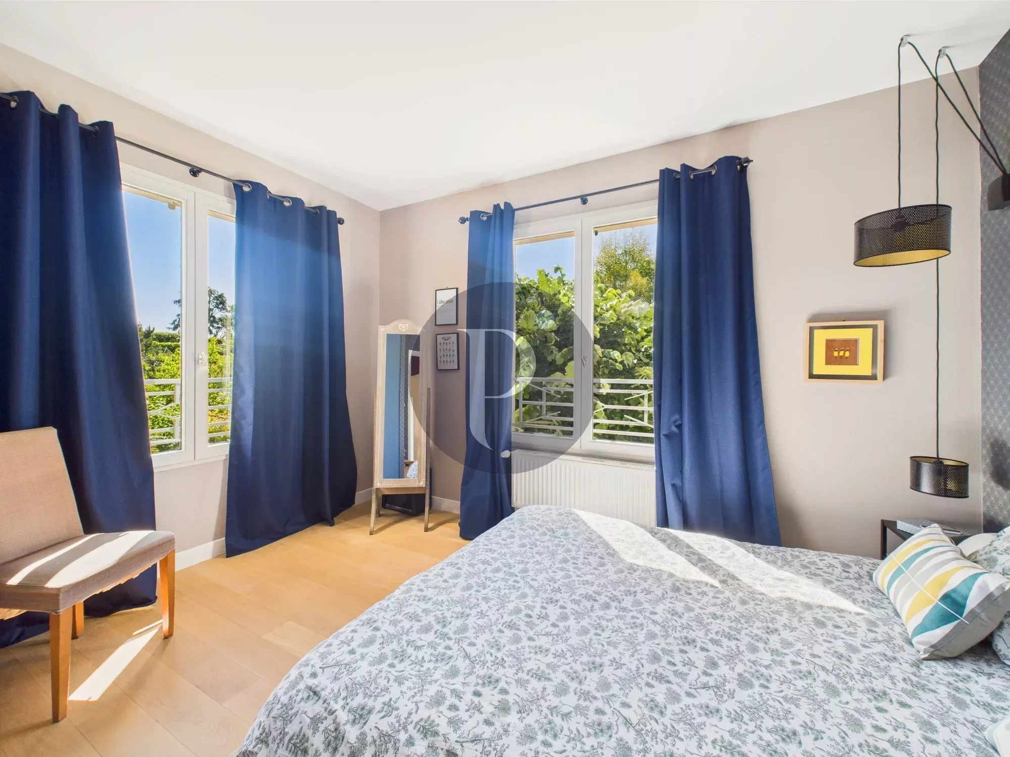 vente-maison-7-pieces-verrieres-le-buisson-85960359