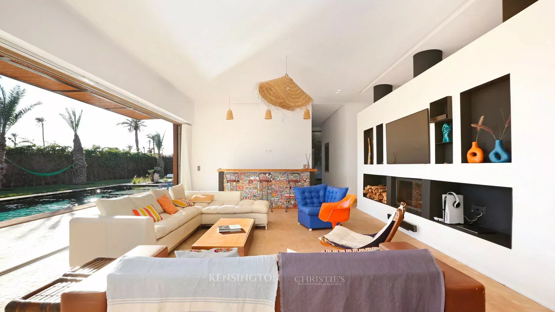 4 Bedroom Villa/Townhouse's Image 7