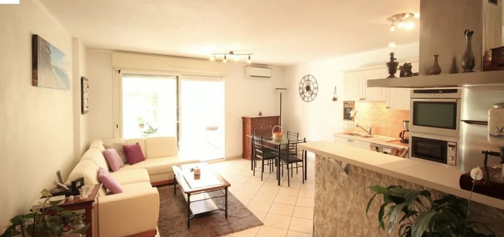 Appartement Rez-de-chaussée au Centre Ville