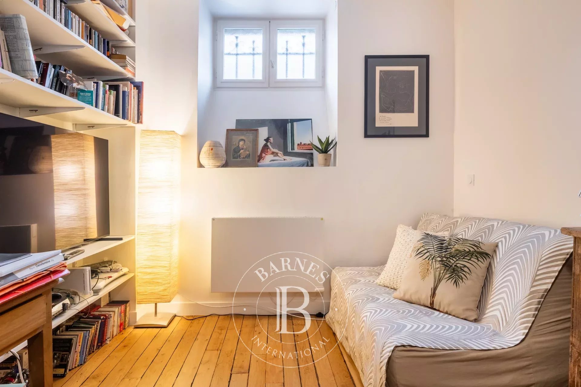 Daire Paris 3ème - picture 17