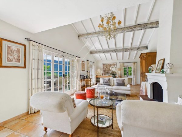 Charming bastide with breathtaking views – Tourrettes-sur-Loup — photo 4