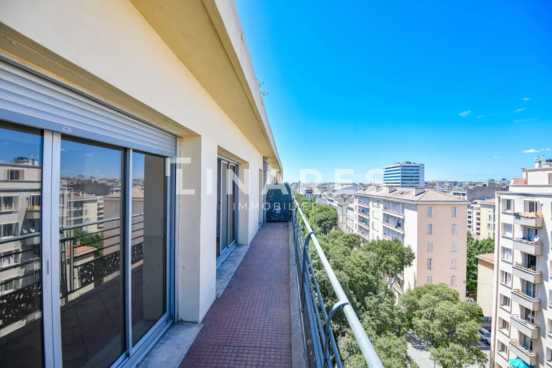 MON CHAVE - Appartement T4 de 107m2 - Traversant double terrasse - 13005