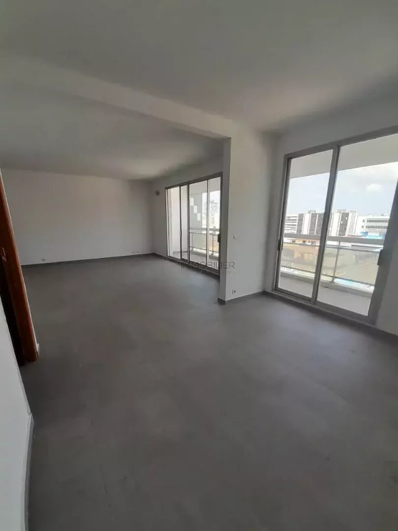 PLATEAU/APPARTEMENT 3P À LOUER