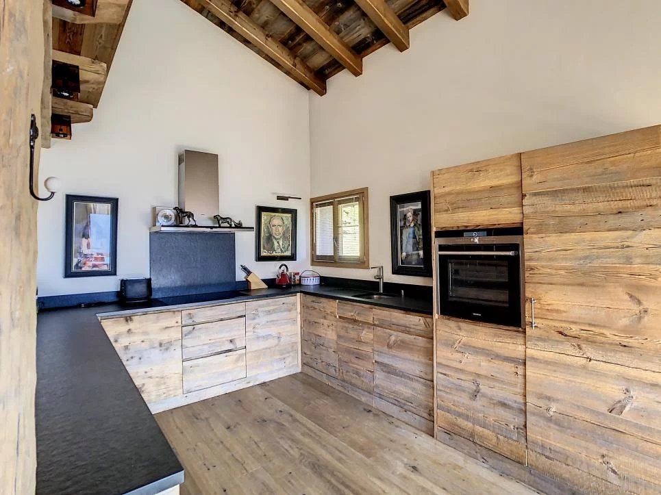 Grange luxueuse avec vue exceptionnelle